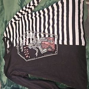 New long sleeve hot topic, beetlejuice  tee